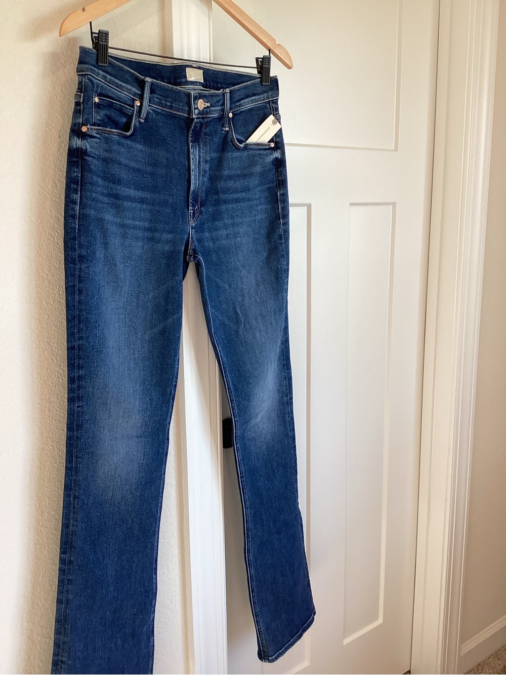 MOTHER Runaway Mid Rise Jeans Flare Slim New Size 29 Prized Possession Denim - Picture 12 of 16
